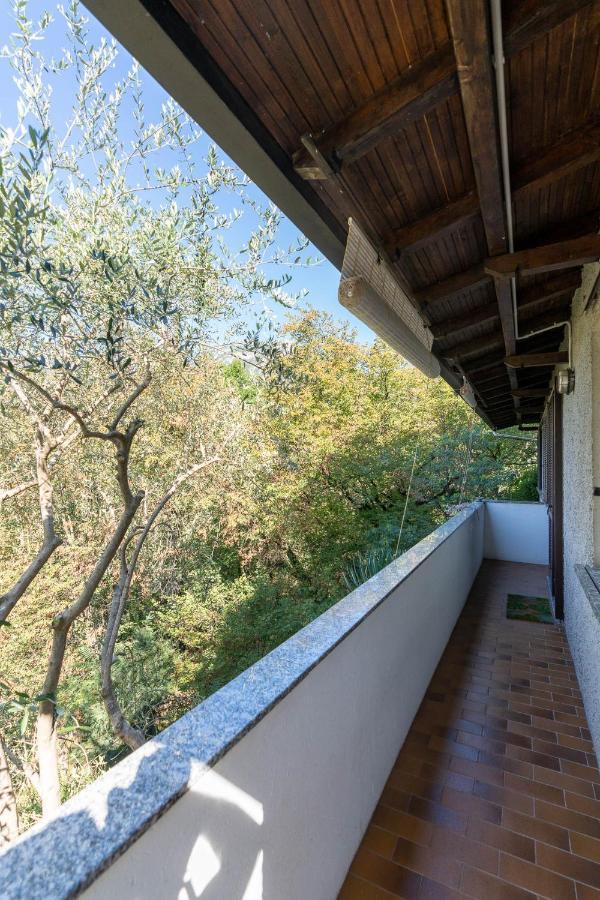 Casa Olivi Apartment Civate Exterior photo